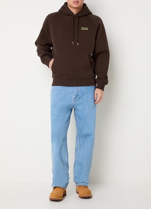 The New Originals Catna hoodie met logo en kangoeroezak - voorkant 3 donkerbruin