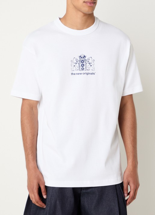 The New Originals Lion Speaker Tee met front- en backprint - achterkant wit