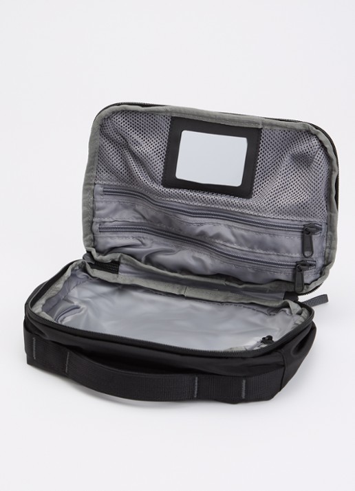 The North Face Base Camp Travel toilettas met logo - voorkant zwart