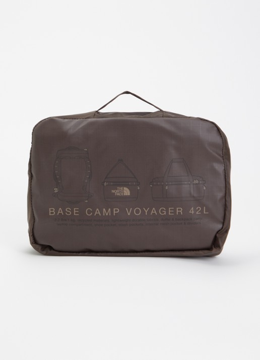The North Face Base Camp Voyager 42L weekendtas met 15 inch laptopvak - detail 4 donkerbruin