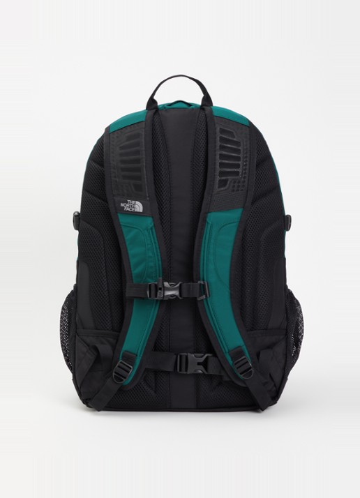 The North Face Borealis Classic rugzak met 15 inch laptopvak - achterkant 3 zeegroen