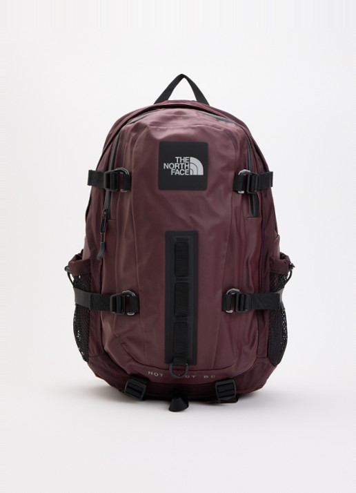 The North Face Hot Shot rugzak met 15 inch laptopvak  - voorkant zwart