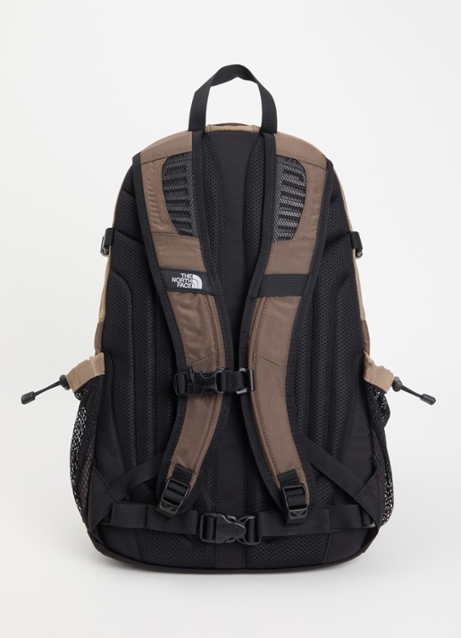 The North Face Hot Shot rugzak met 15 inch laptopvak  - achterkant 3 bruin
