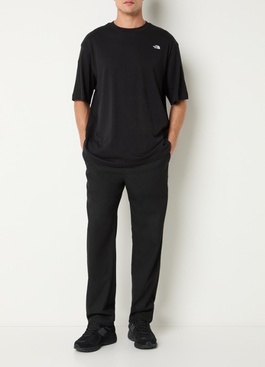 The North Face Simple Dome T-shirt met logoborduring - voorkant 3 zwart