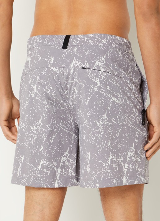 The North Face Straight fit korte broek met print en steekzakken - achterkant 2 lichtgrijs