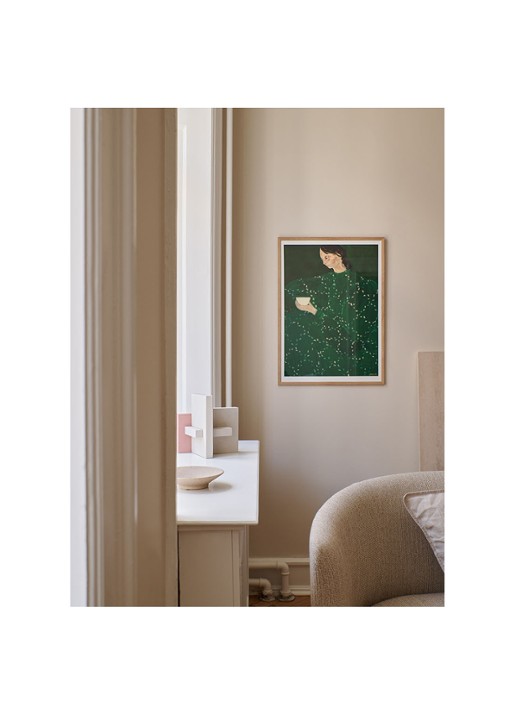 THE POSTER CLUB Coffee Alone At Place De Clichy, Sofia Lind print - voorkant 2 groen