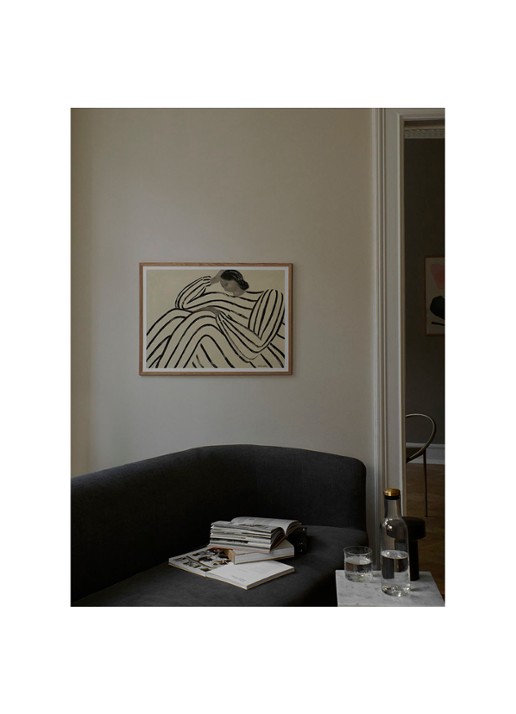 THE POSTER CLUB Waiting, Sofia Lind print - voorkant 2 beige