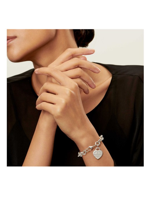 Tiffany & Co. Heart Tag schakelarmband van sterling zilver met diamant 21820 - detail undefined