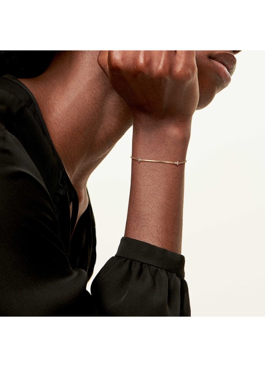 Tiffany & Co. Tiffany T Smile Small armband van 18 karaat geelgoud met diamant 85434 - achterkant undefined