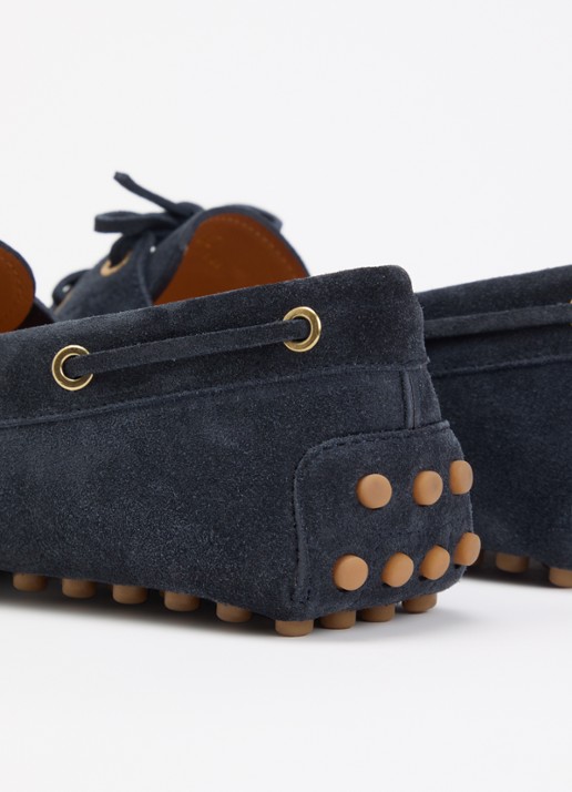 Tod's Boat Gommino mocassin van kalfssuède - detail 4 donkerblauw