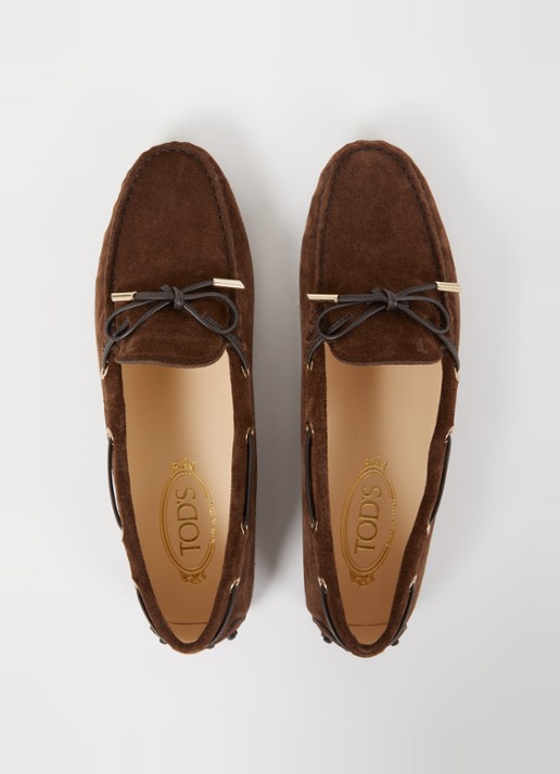 Tod's Gommino Driving bootschoen van suède - detail 2 donkerbruin