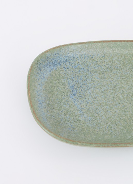 Tokyo Design Studio Vert Sauge serveerschaal 19 x 13 cm - detail groen