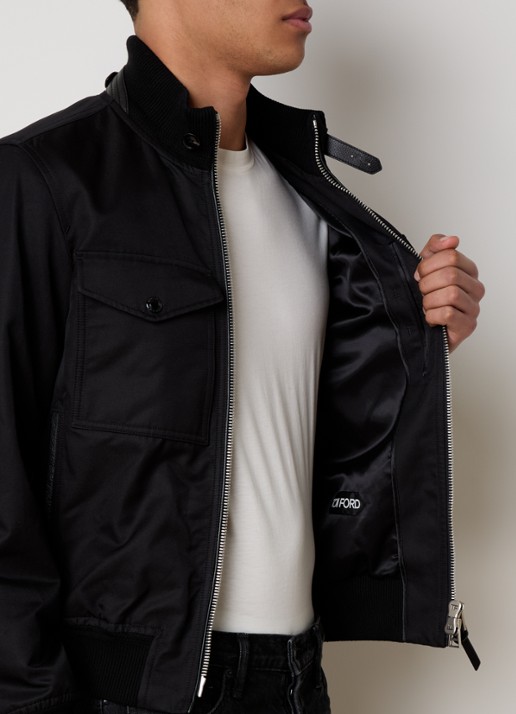 Tom Ford Bomberjack in zijdeblend met borstzakken - detail 5 zwart