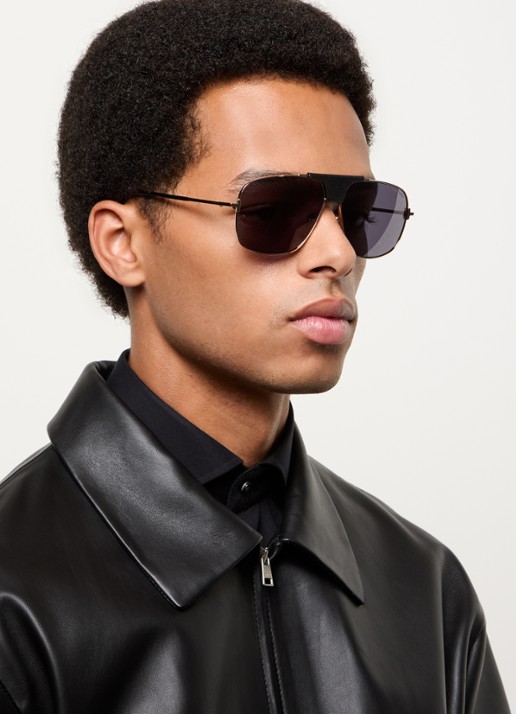 TOM FORD Tex zonnebril TR001836 - voorkant 5 roségoud