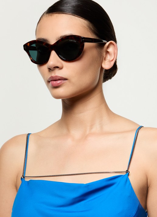 TOM FORD Toni Cat Eye zonnebril TR001841  - voorkant 2 kastanjebruin