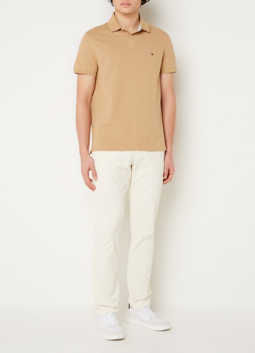 Tommy Hilfiger Core regular fit polo van piqué katoen met logoborduring - voorkant 3 classic khaki-rbl / beige