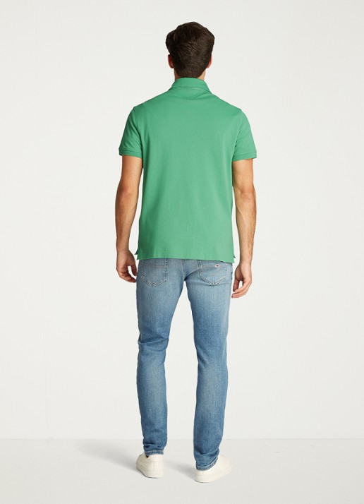 Tommy Hilfiger Core regular fit polo van piqué katoen met logoborduring - achterkant fort green / groen