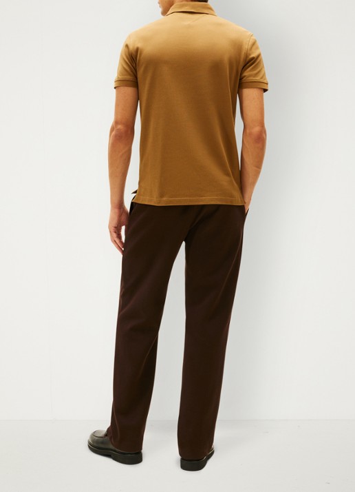 Tommy Hilfiger Core regular fit polo van piqué katoen met logoborduring - achterkant highland khaki-gwp / bruin