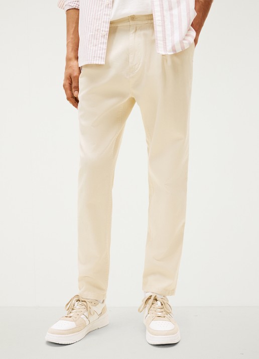 Tommy Hilfiger Isaac relaxed fit chino met steekzakken - detail 2 beige