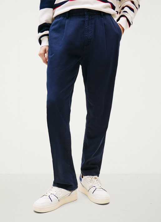 Tommy Hilfiger Isaac relaxed fit chino met steekzakken