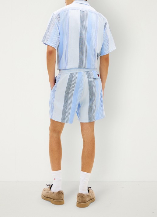 Tommy Hilfiger Korte broek met streepprint - achterkant 3 lichtblauw