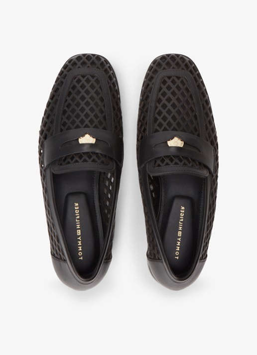 Tommy Hilfiger Loafer met opengewerkt dessin - voorkant 6 zwart