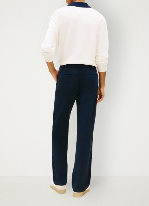 Tommy Hilfiger Otis straight fit chino met steekzakken - achterkant indigo