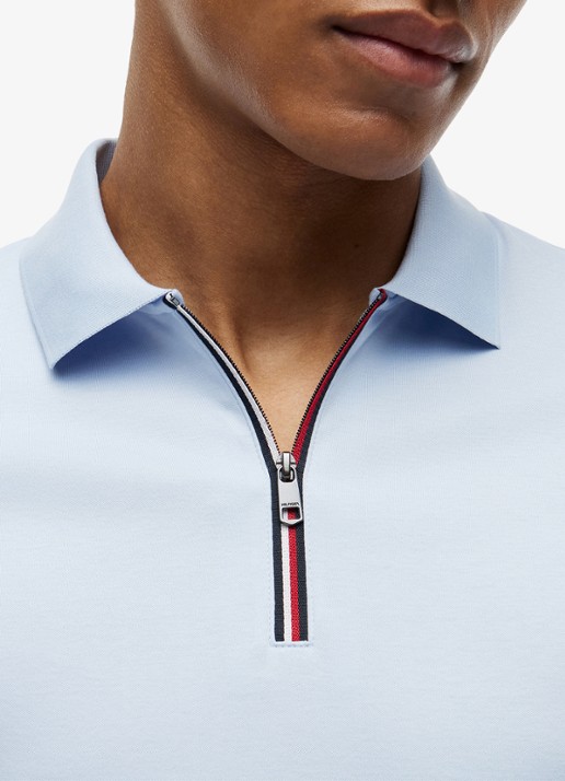 Tommy Hilfiger Regular fit polo met halve rits - detail 2 lichtblauw