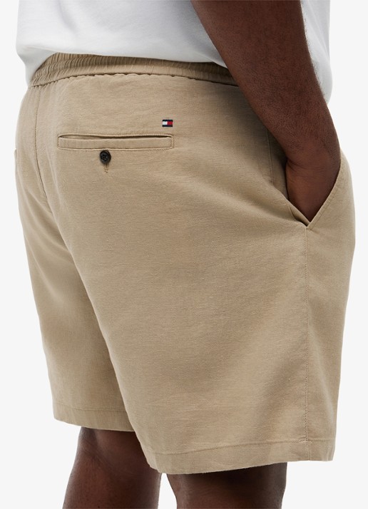 Tommy Hilfiger Straight fit korte broek in linnenblend - detail 4 beige