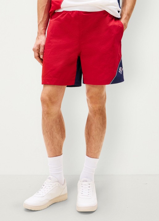 Tommy Hilfiger Straight fit korte broek met logo en steekzakken