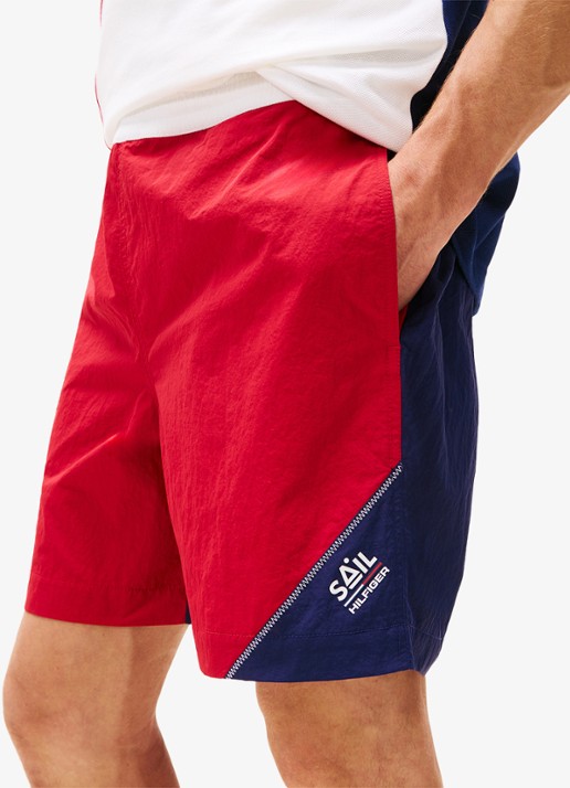 Tommy Hilfiger Straight fit korte broek met logo en steekzakken - detail 3 rood