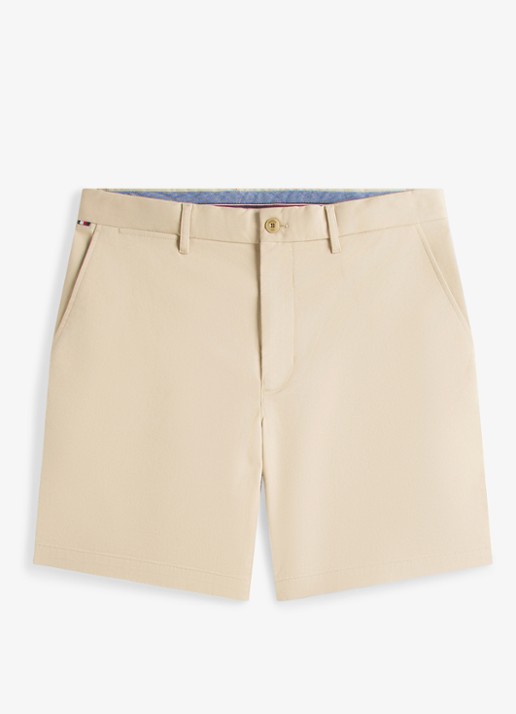 Tommy Hilfiger Straight fit korte chino in katoenblend - voorkant beige