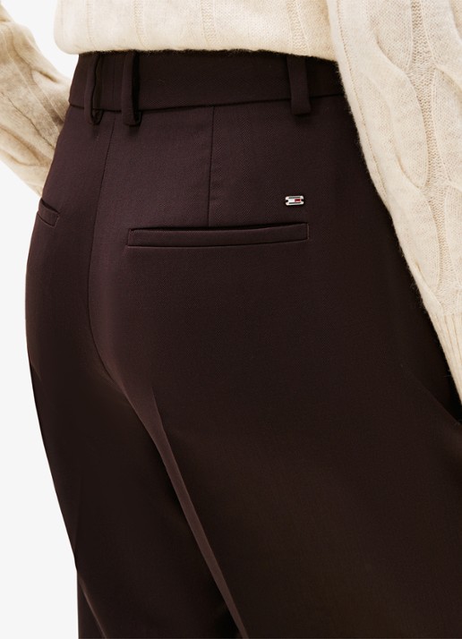Tommy Hilfiger Straight fit pantalon met paspelzakken - detail aubergine