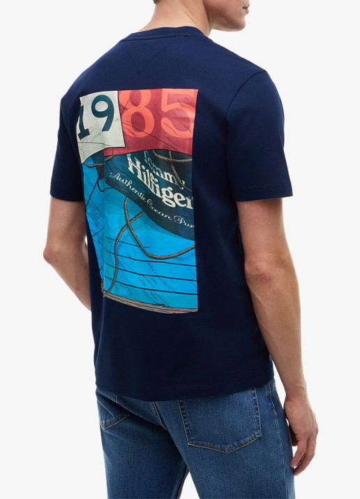 Tommy Hilfiger T-shirt met logo- en backprint - achterkant donkerblauw