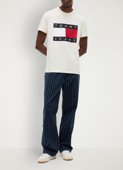 Tommy Hilfiger T-shirt met logo - voorkant 3 wit