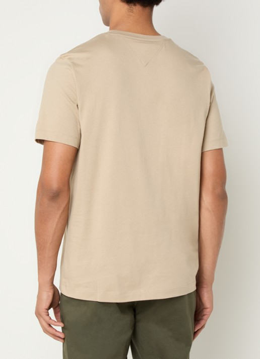 Tommy Hilfiger T-shirt met logo - achterkant 9 sandalwood-rbt / bruin