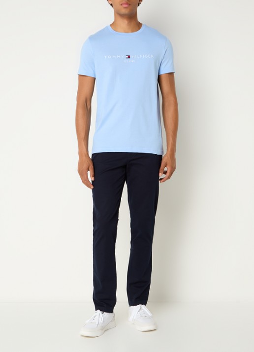 Tommy Hilfiger T-shirt met logoborduring  - voorkant 3 vessel blue / blauw
