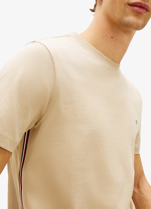 Tommy Hilfiger T-shirt met logoborduring - detail 3 bruin