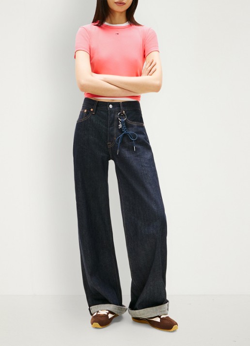 Tommy Hilfiger T-shirt met ribstructuur en logoborduring - voorkant 4 roze