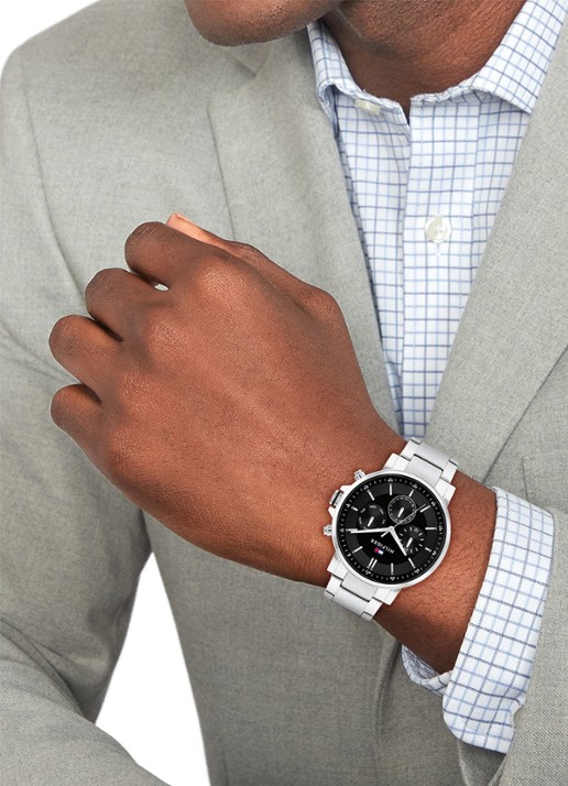 Tommy Hilfiger Tyson horloge TH1710667  - voorkant 2 zilver