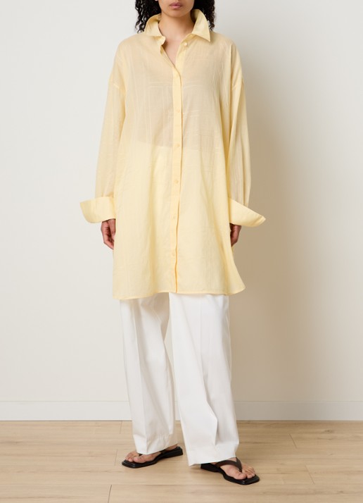 TOTEME Semi-transparante longline blouse  - voorkant 2 lichtgeel