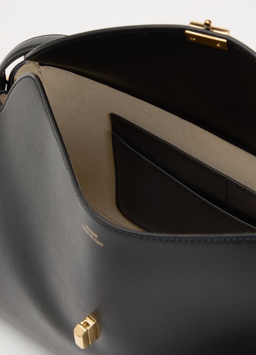 TOTEME T-Lock handtas van leer met afneembare schouderriem - detail 2 zwart