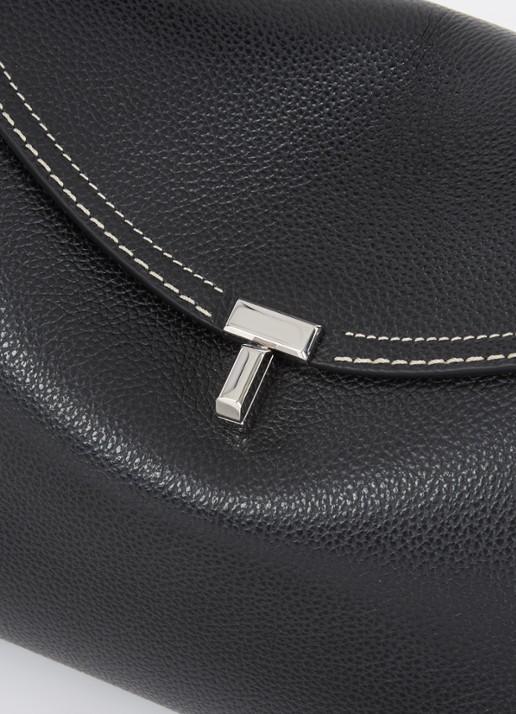 TOTEME T-Lock handtas van leer - detail 4 zwart