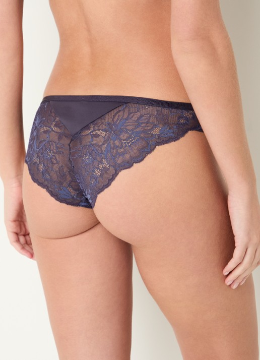Triumph Amrete Charm slip van kant - achterkant 3 indigo