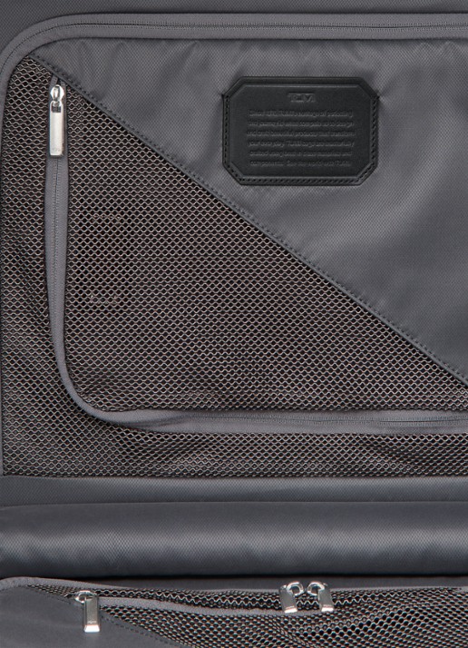 TUMI 19 Degree spinner 56 cm - detail blauw