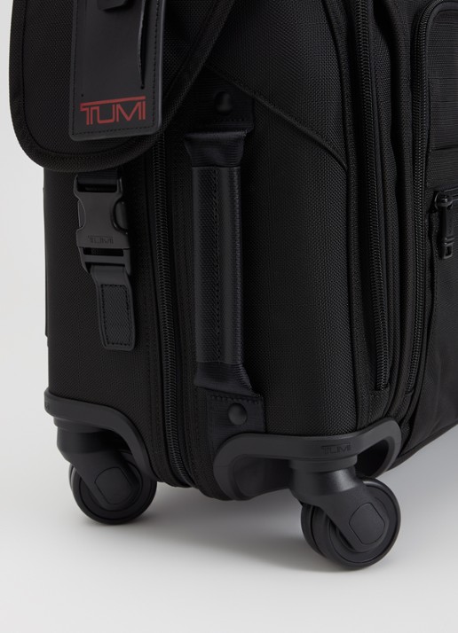 TUMI Alpha 3 Garment Carry-On spinner 37 cm - detail zwart