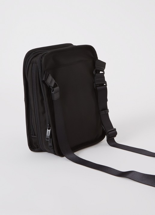 TUMI Alpha 3 Organizer crossbodytas met verstelbare schouderriem - achterkant zwart