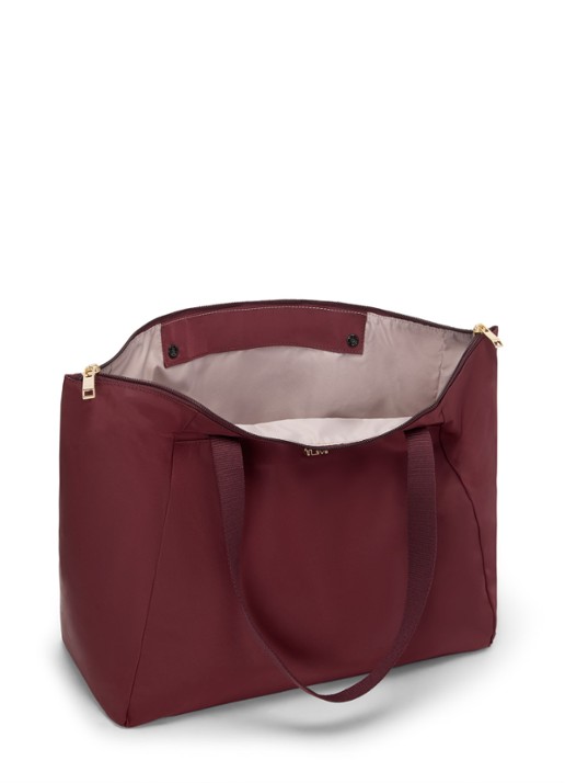 TUMI Just In Case Medium schoudertas met uitneembaar etui - voorkant 7 bordeauxrood
