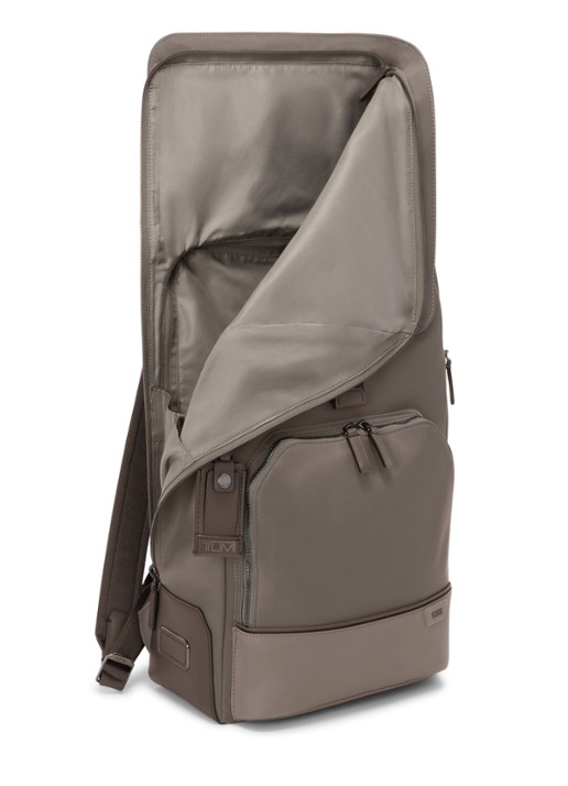TUMI Osborn rugzak met leren details - voorkant 2 taupe