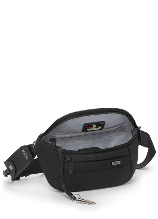 TUMI Sling heuptas met leren details - voorkant 5 zwart